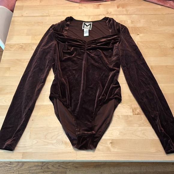 Marc Bouwer Tops - Marc Bouwer velvet stretchy bodysuit, chocolate brown size 10